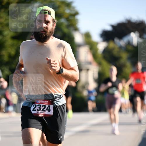 01.09.2024 - BARMER Alsterlauf Dr. Thomas Lammeyer http://msf.ph/oto/6893048 01.09.2024 09:26:30 Laufen 35, 2324 meine-sportfotos.de