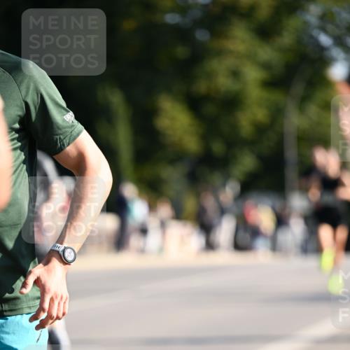 01.09.2024 - BARMER Alsterlauf Dr. Thomas Lammeyer http://msf.ph/oto/6893053 01.09.2024 09:26:31 Laufen  meine-sportfotos.de