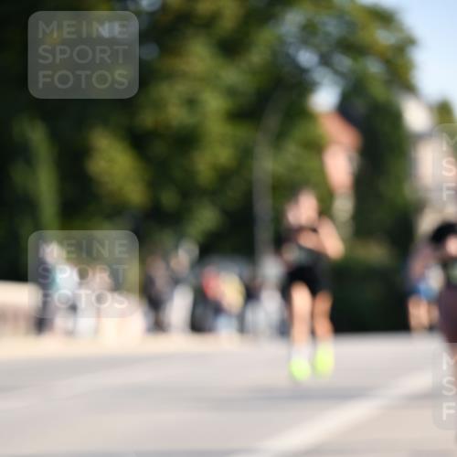 01.09.2024 - BARMER Alsterlauf Dr. Thomas Lammeyer http://msf.ph/oto/6893055 01.09.2024 09:26:31 Laufen  meine-sportfotos.de
