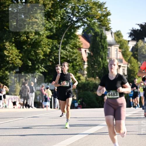 01.09.2024 - BARMER Alsterlauf Dr. Thomas Lammeyer http://msf.ph/oto/6893057 01.09.2024 09:26:32 Laufen 4483 meine-sportfotos.de