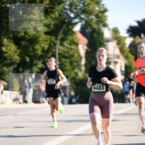 01.09.2024 - BARMER Alsterlauf Dr. Thomas Lammeyer http://msf.ph/oto/6893060 01.09.2024 09:26:32 Laufen 4483 meine-sportfotos.de