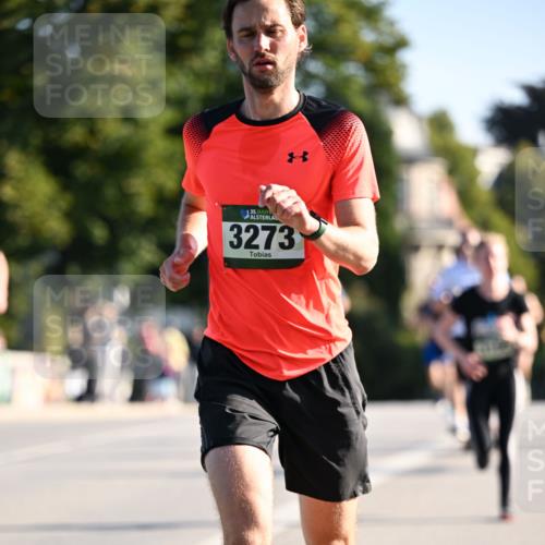 01.09.2024 - BARMER Alsterlauf Dr. Thomas Lammeyer http://msf.ph/oto/6893077 01.09.2024 09:26:34 Laufen 35, 3273 meine-sportfotos.de
