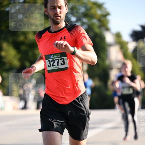 01.09.2024 - BARMER Alsterlauf Dr. Thomas Lammeyer http://msf.ph/oto/6893079 01.09.2024 09:26:34 Laufen 635, 3273 meine-sportfotos.de