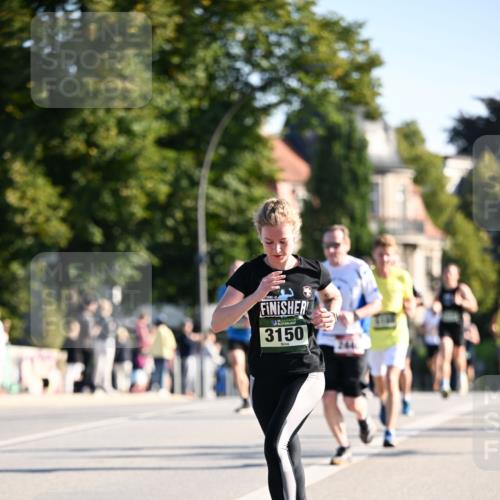 01.09.2024 - BARMER Alsterlauf Dr. Thomas Lammeyer http://msf.ph/oto/6893083 01.09.2024 09:26:35 Laufen 3150 meine-sportfotos.de