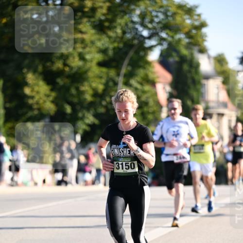 01.09.2024 - BARMER Alsterlauf Dr. Thomas Lammeyer http://msf.ph/oto/6893086 01.09.2024 09:26:36 Laufen 3150 meine-sportfotos.de
