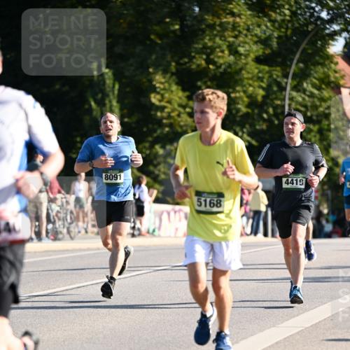 01.09.2024 - BARMER Alsterlauf Dr. Thomas Lammeyer http://msf.ph/oto/6893104 01.09.2024 09:26:38 Laufen 140, 8091, 5168, 4419 meine-sportfotos.de
