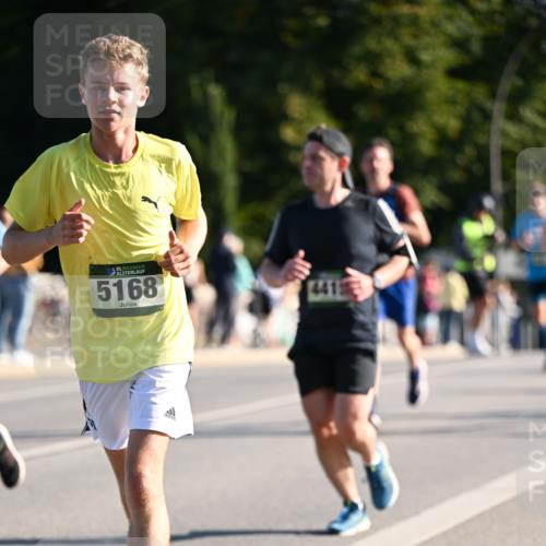 01.09.2024 - BARMER Alsterlauf Dr. Thomas Lammeyer http://msf.ph/oto/6893111 01.09.2024 09:26:40 Laufen 35, 5168, 441 meine-sportfotos.de