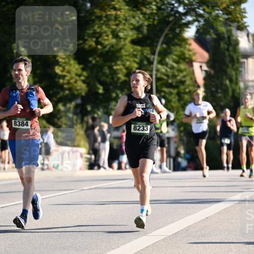 01.09.2024 - BARMER Alsterlauf Dr. Thomas Lammeyer http://msf.ph/oto/6893118 01.09.2024 09:26:41 Laufen 8384, 8233, 2474 meine-sportfotos.de