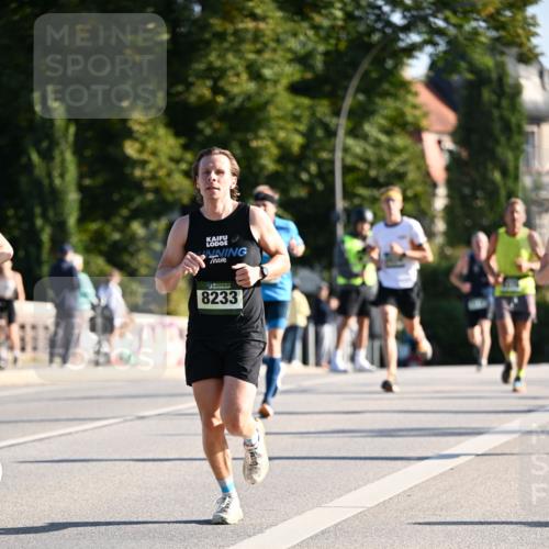 01.09.2024 - BARMER Alsterlauf Dr. Thomas Lammeyer http://msf.ph/oto/6893123 01.09.2024 09:26:41 Laufen 8233 meine-sportfotos.de