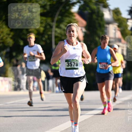 01.09.2024 - BARMER Alsterlauf Dr. Thomas Lammeyer http://msf.ph/oto/6893131 01.09.2024 09:26:43 Laufen 135, 3576, 1220 meine-sportfotos.de