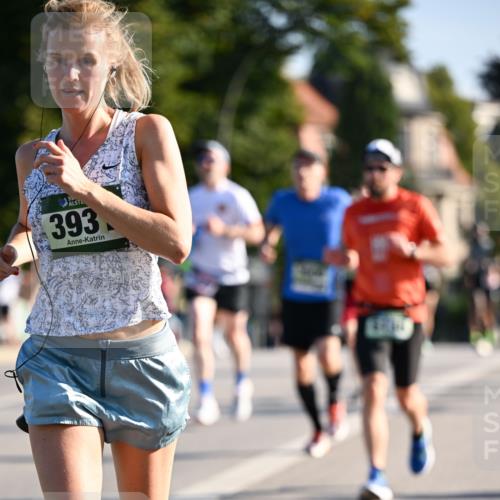 01.09.2024 - BARMER Alsterlauf Dr. Thomas Lammeyer http://msf.ph/oto/6893171 01.09.2024 09:26:48 Laufen 393 meine-sportfotos.de