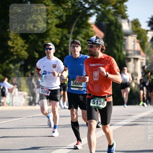 01.09.2024 - BARMER Alsterlauf Dr. Thomas Lammeyer http://msf.ph/oto/6893174 01.09.2024 09:26:49 Laufen 3289, 3606, 3606, 5136 meine-sportfotos.de