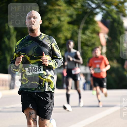 01.09.2024 - BARMER Alsterlauf Dr. Thomas Lammeyer http://msf.ph/oto/6893208 01.09.2024 09:26:54 Laufen 35, 4088 meine-sportfotos.de