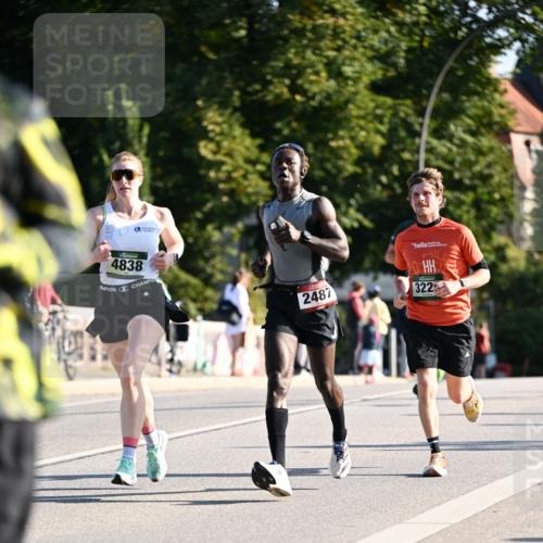 01.09.2024 - BARMER Alsterlauf Dr. Thomas Lammeyer http://msf.ph/oto/6893214 01.09.2024 09:26:55 Laufen 4838, 2487, 71, 322 meine-sportfotos.de