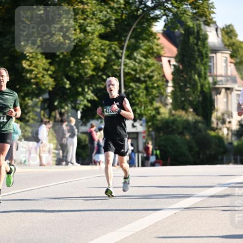 01.09.2024 - BARMER Alsterlauf Dr. Thomas Lammeyer http://msf.ph/oto/6893228 01.09.2024 09:26:57 Laufen 4320 meine-sportfotos.de
