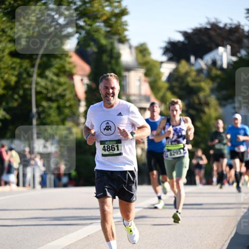 01.09.2024 - BARMER Alsterlauf Dr. Thomas Lammeyer http://msf.ph/oto/6893238 01.09.2024 09:26:58 Laufen 4861, 8293 meine-sportfotos.de