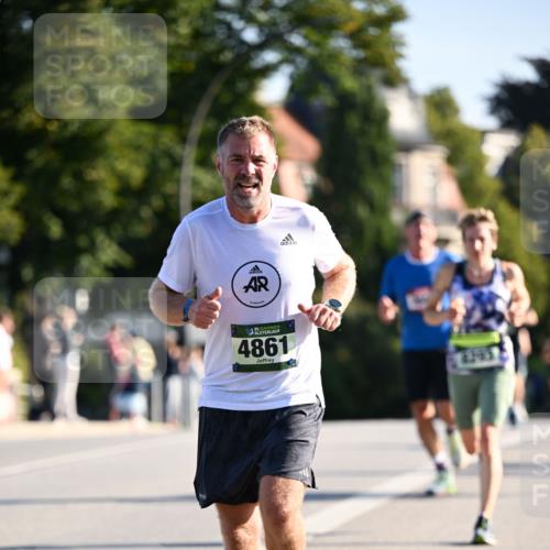 01.09.2024 - BARMER Alsterlauf Dr. Thomas Lammeyer http://msf.ph/oto/6893242 01.09.2024 09:26:59 Laufen 4861, 4295 meine-sportfotos.de
