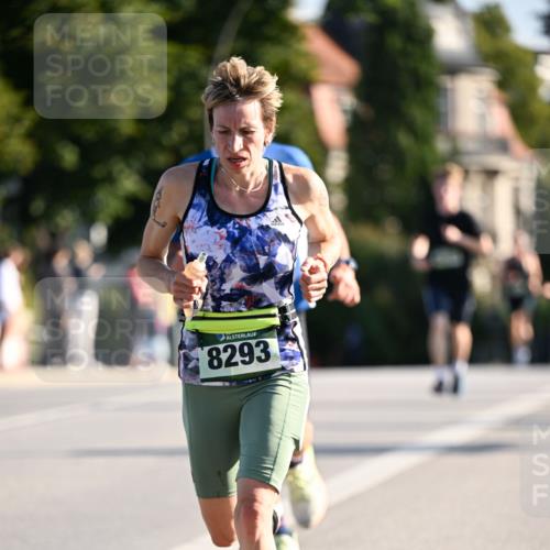01.09.2024 - BARMER Alsterlauf Dr. Thomas Lammeyer http://msf.ph/oto/6893259 01.09.2024 09:27:01 Laufen 8293 meine-sportfotos.de