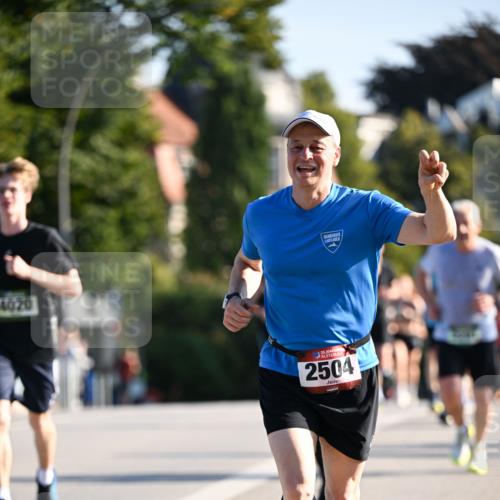 01.09.2024 - BARMER Alsterlauf Dr. Thomas Lammeyer http://msf.ph/oto/6893273 01.09.2024 09:27:04 Laufen 4020, 135, 2504 meine-sportfotos.de