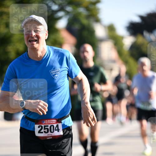 01.09.2024 - BARMER Alsterlauf Dr. Thomas Lammeyer http://msf.ph/oto/6893281 01.09.2024 09:27:05 Laufen 35, 2504 meine-sportfotos.de