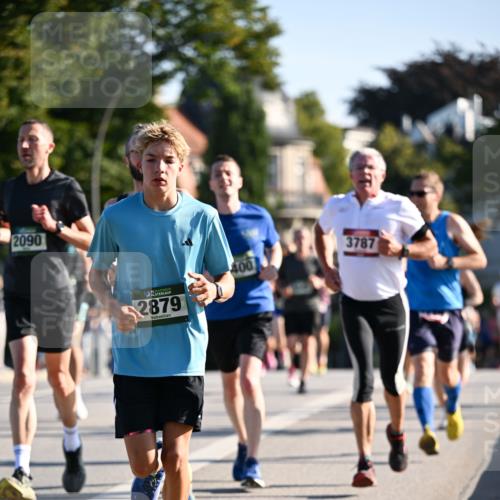 01.09.2024 - BARMER Alsterlauf Dr. Thomas Lammeyer http://msf.ph/oto/6893304 01.09.2024 09:27:10 Laufen 2090, 2879, 400, 3787 meine-sportfotos.de