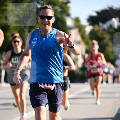 01.09.2024 - BARMER Alsterlauf Dr. Thomas Lammeyer http://msf.ph/oto/6893322 01.09.2024 09:27:13 Laufen  meine-sportfotos.de