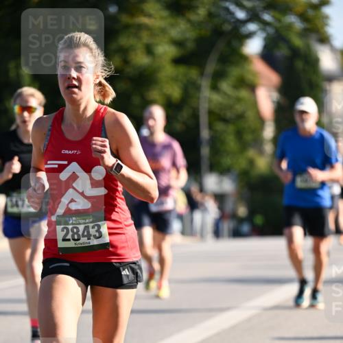 01.09.2024 - BARMER Alsterlauf Dr. Thomas Lammeyer http://msf.ph/oto/6893340 01.09.2024 09:27:16 Laufen 5473, 35, 2843 meine-sportfotos.de