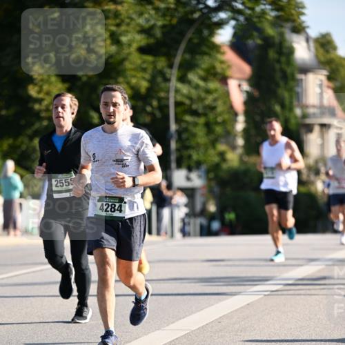 01.09.2024 - BARMER Alsterlauf Dr. Thomas Lammeyer http://msf.ph/oto/6893362 01.09.2024 09:27:19 Laufen 255, 0, 2017, 4284 meine-sportfotos.de