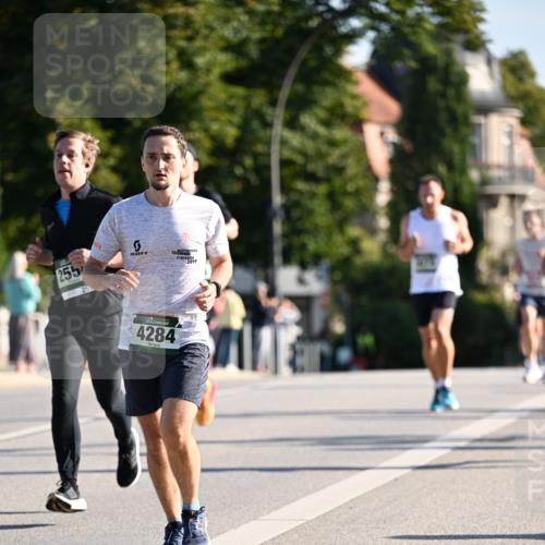 01.09.2024 - BARMER Alsterlauf Dr. Thomas Lammeyer http://msf.ph/oto/6893363 01.09.2024 09:27:19 Laufen 255, 2019, 4284 meine-sportfotos.de