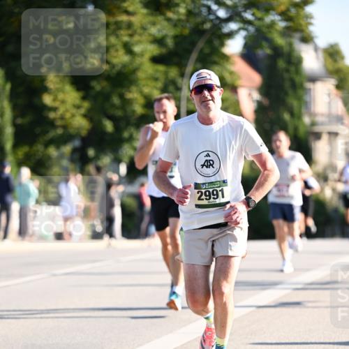 01.09.2024 - BARMER Alsterlauf Dr. Thomas Lammeyer http://msf.ph/oto/6893370 01.09.2024 09:27:21 Laufen 2991 meine-sportfotos.de