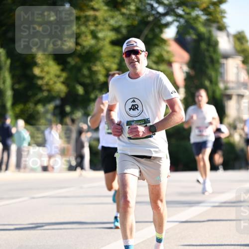 01.09.2024 - BARMER Alsterlauf Dr. Thomas Lammeyer http://msf.ph/oto/6893371 01.09.2024 09:27:22 Laufen  meine-sportfotos.de