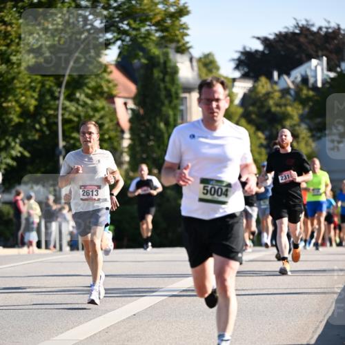 01.09.2024 - BARMER Alsterlauf Dr. Thomas Lammeyer http://msf.ph/oto/6893376 01.09.2024 09:27:23 Laufen 2613, 231, 5004 meine-sportfotos.de