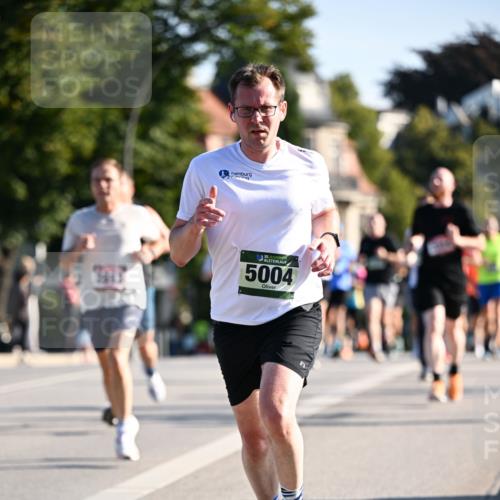 01.09.2024 - BARMER Alsterlauf Dr. Thomas Lammeyer http://msf.ph/oto/6893382 01.09.2024 09:27:24 Laufen 35, 5004 meine-sportfotos.de