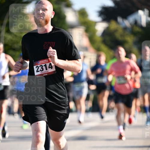 01.09.2024 - BARMER Alsterlauf Dr. Thomas Lammeyer http://msf.ph/oto/6893401 01.09.2024 09:27:27 Laufen 22111, 135, 2314 meine-sportfotos.de
