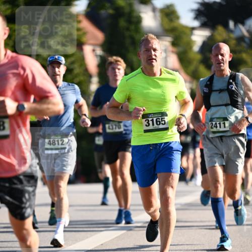 01.09.2024 - BARMER Alsterlauf Dr. Thomas Lammeyer http://msf.ph/oto/6893418 01.09.2024 09:27:30 Laufen 8, 4370, 4812, 3165, 2411 meine-sportfotos.de