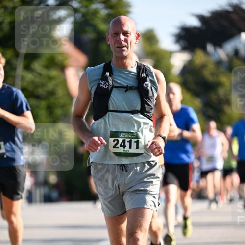 01.09.2024 - BARMER Alsterlauf Dr. Thomas Lammeyer http://msf.ph/oto/6893428 01.09.2024 09:27:32 Laufen 35, 2411 meine-sportfotos.de