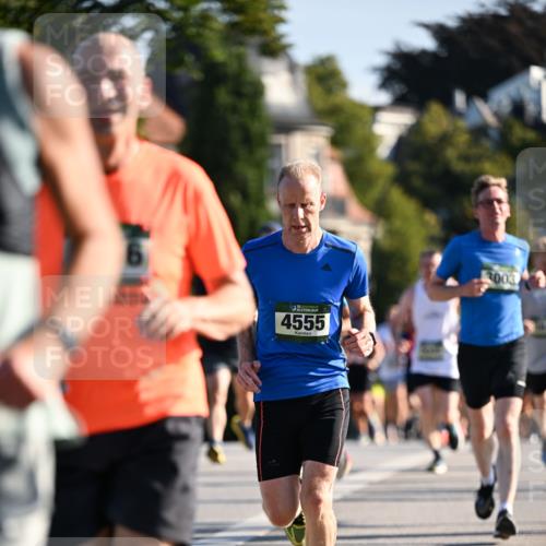 01.09.2024 - BARMER Alsterlauf Dr. Thomas Lammeyer http://msf.ph/oto/6893437 01.09.2024 09:27:33 Laufen 35, 4555, 3003 meine-sportfotos.de