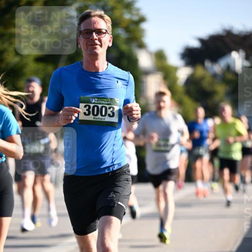 01.09.2024 - BARMER Alsterlauf Dr. Thomas Lammeyer http://msf.ph/oto/6893455 01.09.2024 09:27:36 Laufen 35, 3003 meine-sportfotos.de