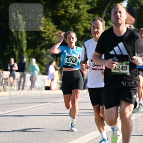 01.09.2024 - BARMER Alsterlauf Dr. Thomas Lammeyer http://msf.ph/oto/6893539 01.09.2024 09:27:51 Laufen 8205, 3444, 245 meine-sportfotos.de