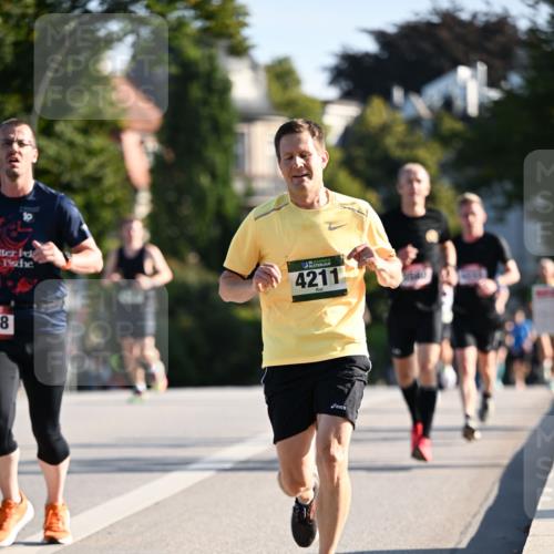 01.09.2024 - BARMER Alsterlauf Dr. Thomas Lammeyer http://msf.ph/oto/6893581 01.09.2024 09:27:57 Laufen 4211, 8 meine-sportfotos.de