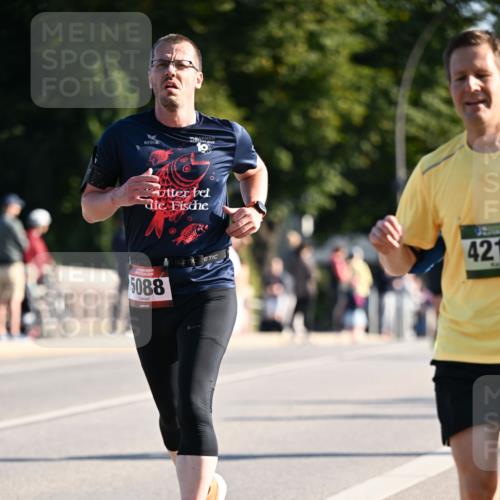 01.09.2024 - BARMER Alsterlauf Dr. Thomas Lammeyer http://msf.ph/oto/6893588 01.09.2024 09:27:58 Laufen 5088, 421 meine-sportfotos.de