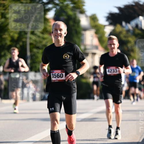 01.09.2024 - BARMER Alsterlauf Dr. Thomas Lammeyer http://msf.ph/oto/6893598 01.09.2024 09:28:00 Laufen 135, 3560, 4233 meine-sportfotos.de