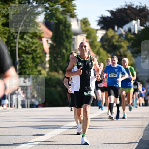 01.09.2024 - BARMER Alsterlauf Dr. Thomas Lammeyer http://msf.ph/oto/6893613 01.09.2024 09:28:02 Laufen 410, 2706 meine-sportfotos.de