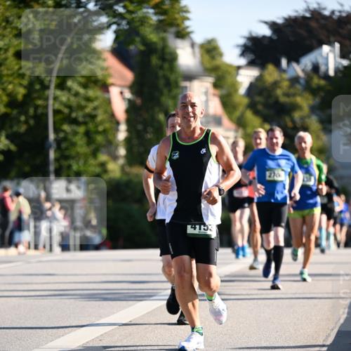 01.09.2024 - BARMER Alsterlauf Dr. Thomas Lammeyer http://msf.ph/oto/6893618 01.09.2024 09:28:02 Laufen 4153, 2700 meine-sportfotos.de