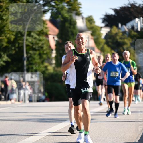 01.09.2024 - BARMER Alsterlauf Dr. Thomas Lammeyer http://msf.ph/oto/6893619 01.09.2024 09:28:03 Laufen 410, 2703 meine-sportfotos.de