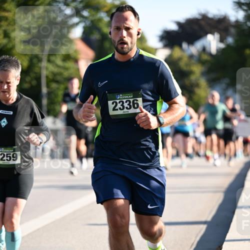 01.09.2024 - BARMER Alsterlauf Dr. Thomas Lammeyer http://msf.ph/oto/6893658 01.09.2024 09:28:11 Laufen 35, 2336, 259 meine-sportfotos.de