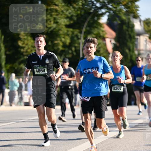 01.09.2024 - BARMER Alsterlauf Dr. Thomas Lammeyer http://msf.ph/oto/6893674 01.09.2024 09:28:13 Laufen 4064, 8207 meine-sportfotos.de