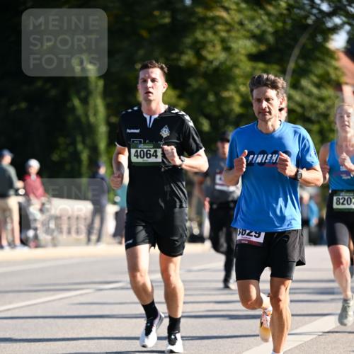 01.09.2024 - BARMER Alsterlauf Dr. Thomas Lammeyer http://msf.ph/oto/6893678 01.09.2024 09:28:14 Laufen 4064, 5029, 8207 meine-sportfotos.de