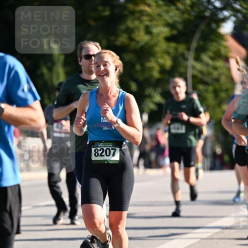 01.09.2024 - BARMER Alsterlauf Dr. Thomas Lammeyer http://msf.ph/oto/6893687 01.09.2024 09:28:15 Laufen 35, 8207 meine-sportfotos.de