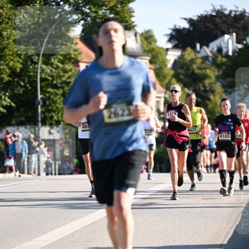 01.09.2024 - BARMER Alsterlauf Dr. Thomas Lammeyer http://msf.ph/oto/6893704 01.09.2024 09:28:19 Laufen 484, 26216, 8153, 51, 4622, 4183 meine-sportfotos.de